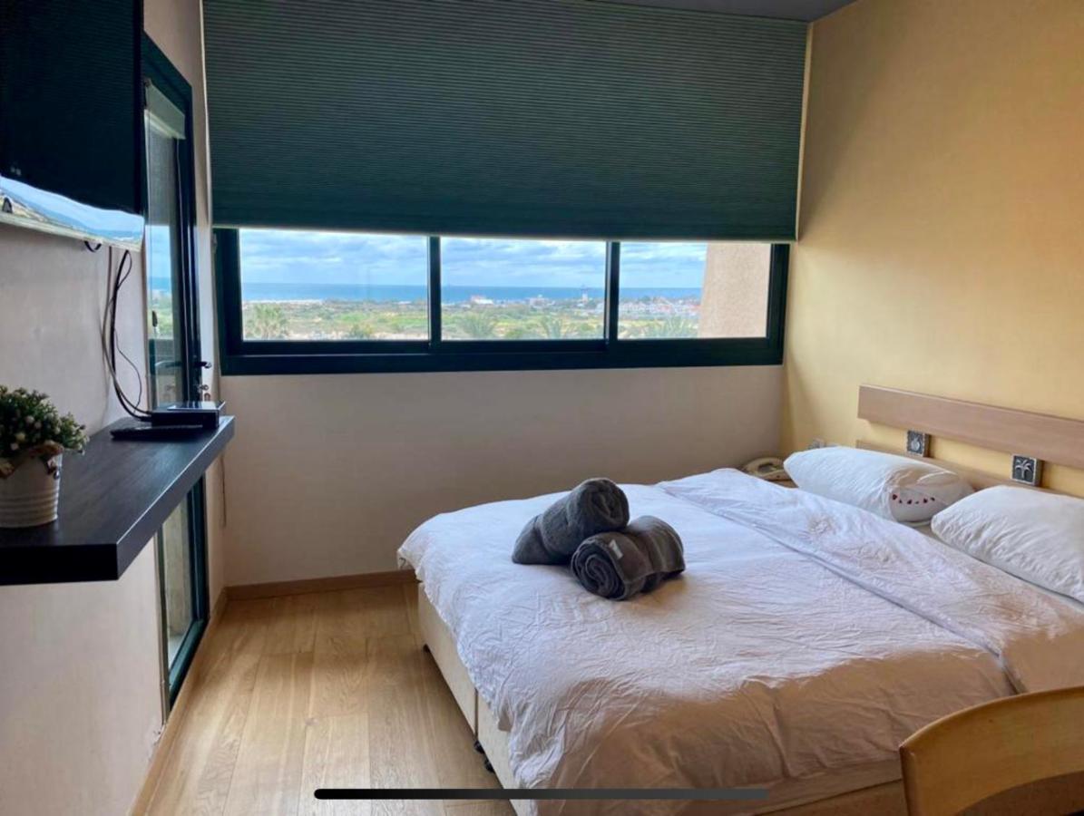 קיסריה נאות גולף- Oren Apartment Kültér fotó